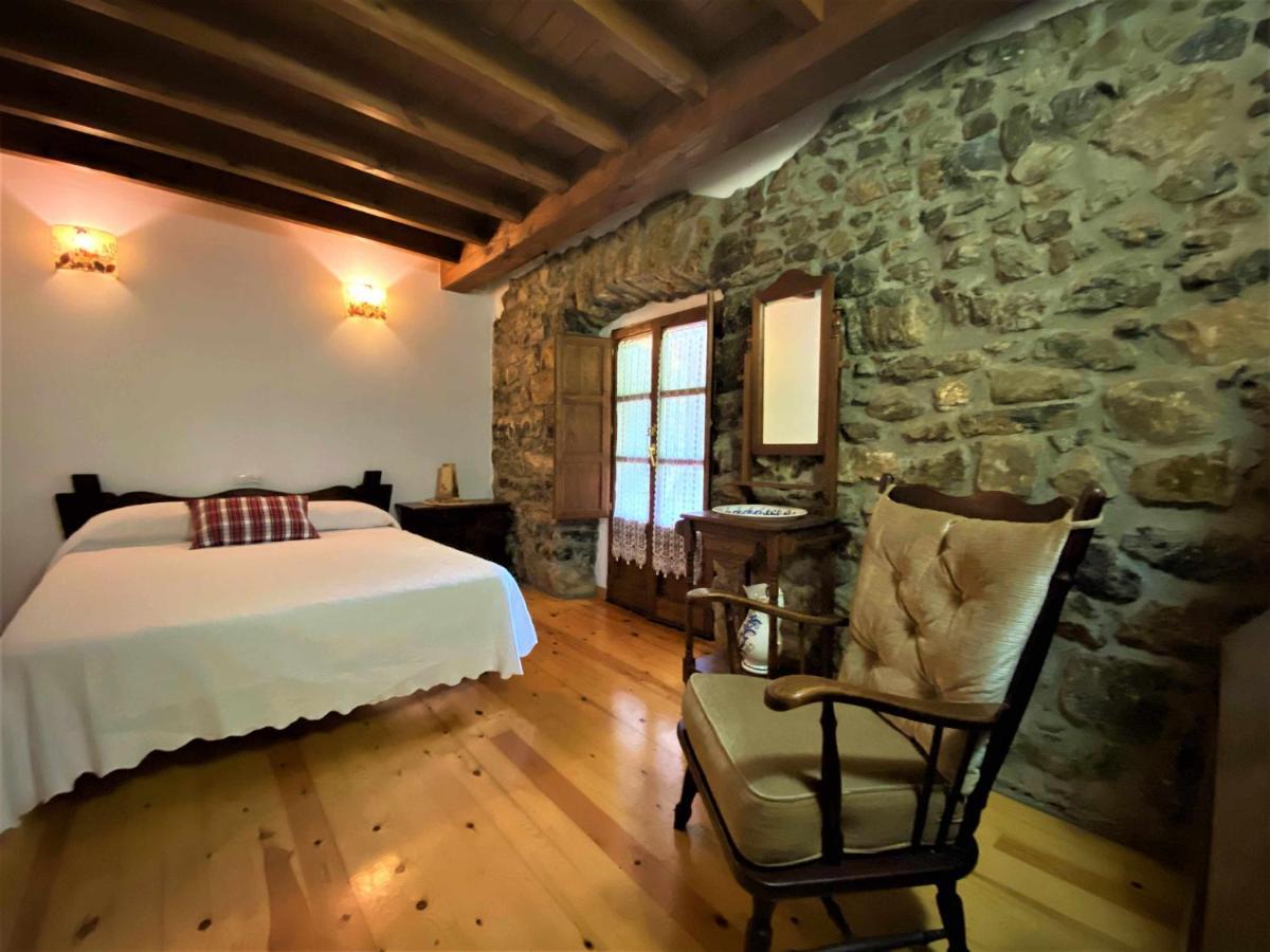 La Casina De Orfeo En Cuenco Onís Kültér fotó